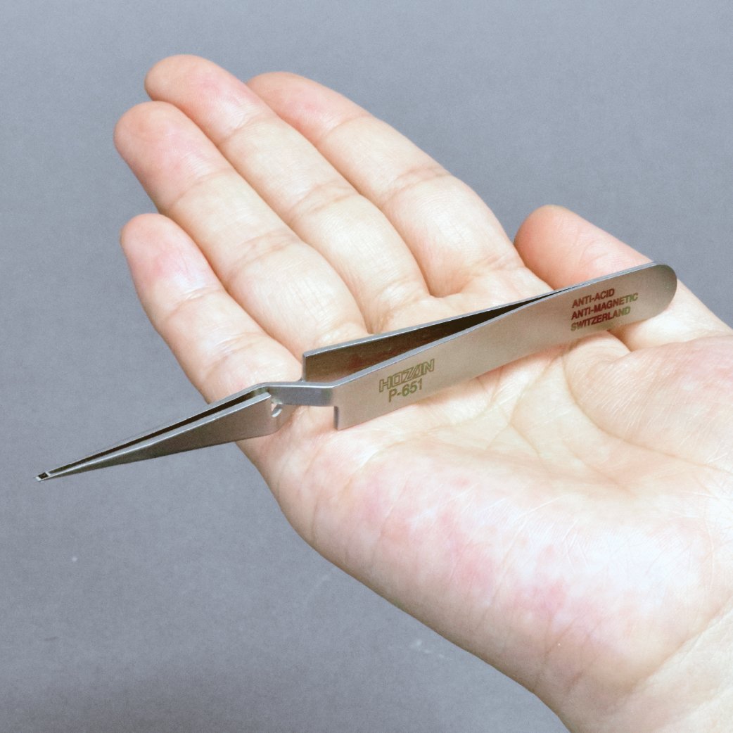 HOZAN P-651 Reverse-Action Tweezers – 118 mm Overall Length, 0.2 mm Tip Width, 15 mm Maximum Opening, 13 g