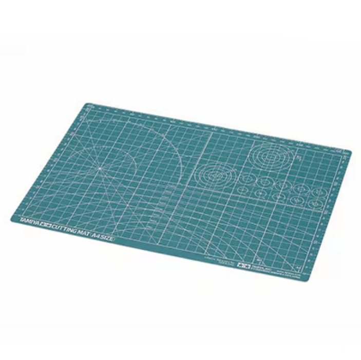 Tamiya - Cutting Mat - A4 Size - Green - 74118